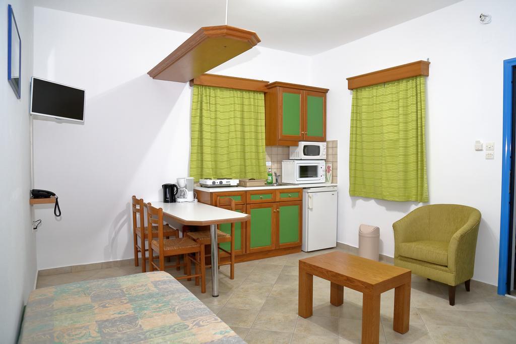 Maria'S Apartments Skaliá Extérieur photo